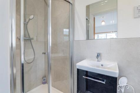 Master Bedroom Ensuite