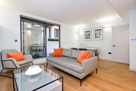 Available September 2026, a well-presented one-bedroom apartment with a large terrace located within this attractive boutique converted building on Fetter Lane. The apartment boasts a contemporary fee