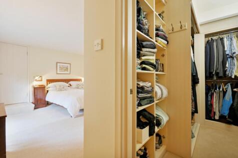 Master Dressing Room