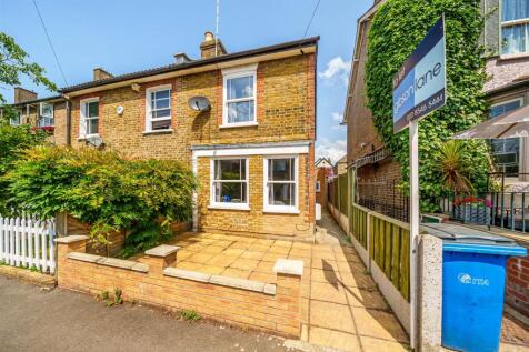 4 Bedroom Semi-Detached in KT2 6AP