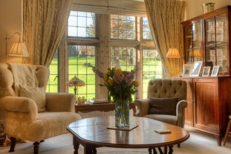 drawing room