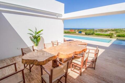 Brand new villa with sea views