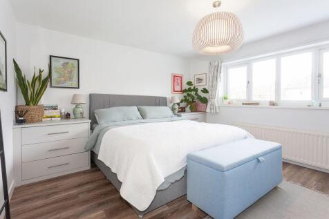BEDROOM 1 FRONT
