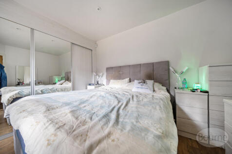 652cdd65-9f52-440...