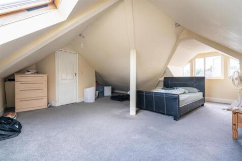 Attic Room.jpg
