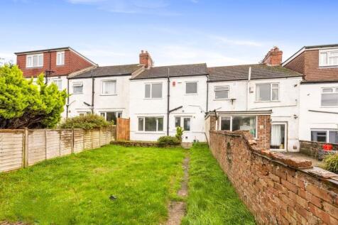 17 Eastbourne Road gard3.jpeg