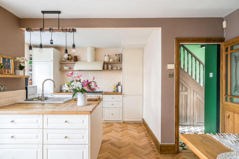 1383544-17-69243e...