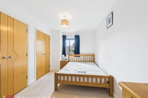 CAM05016G0-PR0106-ST