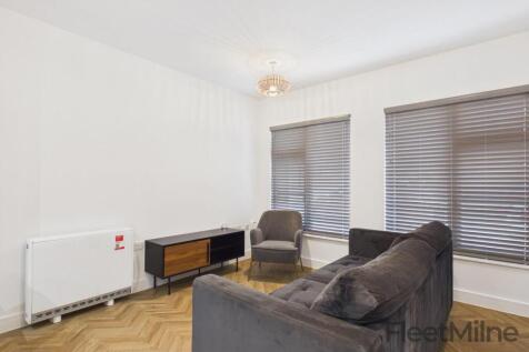 Living/dining room