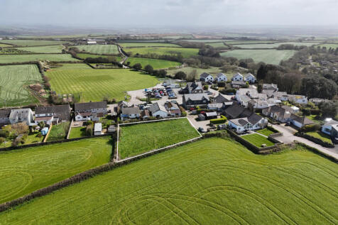 Building Plots West of Menefreda Way