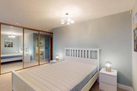 Bedroom 3 - Angle...