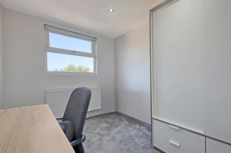 4 bed, 2 bath House in bath - Photo 17