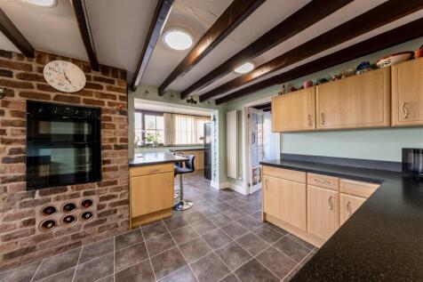 Rosebank Cottage-001.jpg