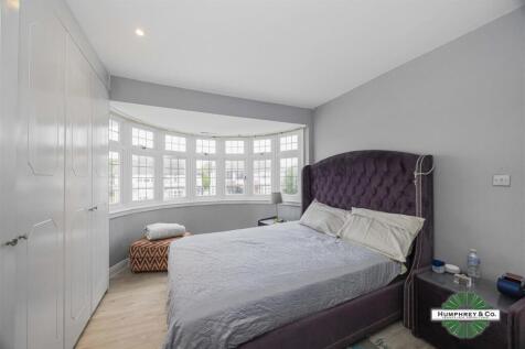 564 Upper Brentwood Road -007.JPG