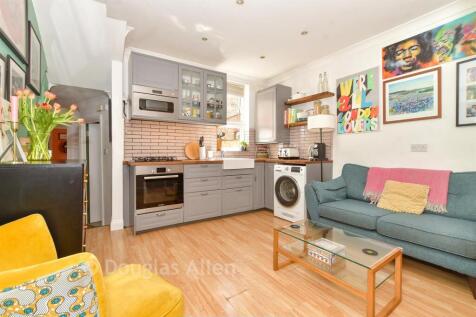 Lounge/Diner/ Kitchen