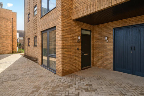 Own Private Entrance