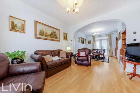 CANMORE GARDENS, 35-16