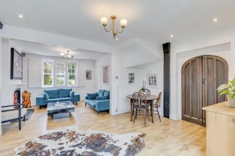 Home Farm Cottages 8-37.jpg