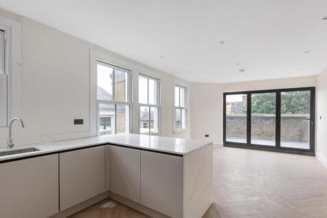 Kitchen/Reception