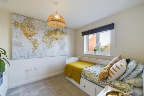 CAM03218G0-PR0448-STILL004