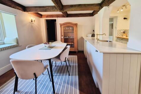 c506b991-10000308...