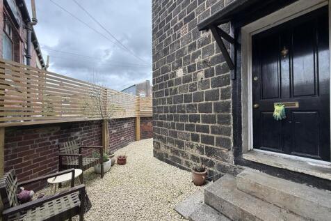 Property video thumbnail