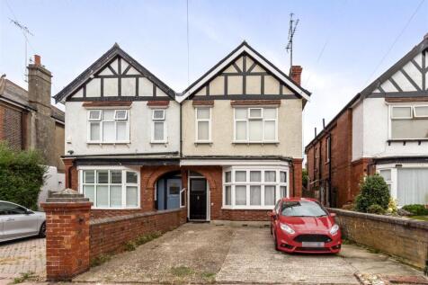 30 Valencia Road-010.JPG
