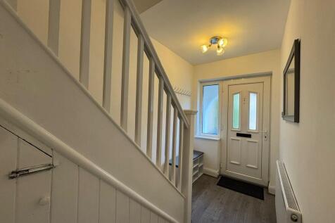 26 Launceston Gar...