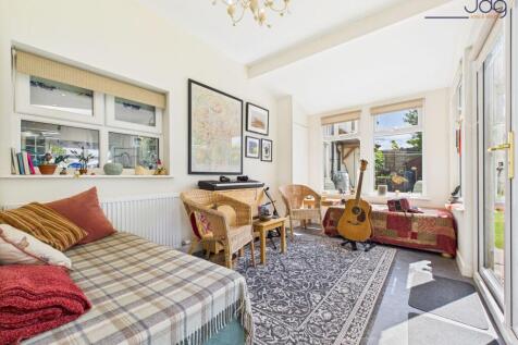 Sun Room / Optional Fourth Bedroom