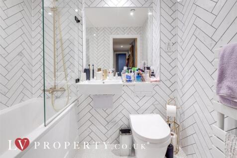 Full size Logo-3.jpg