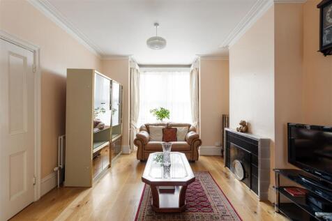 8 Roland Road, E17