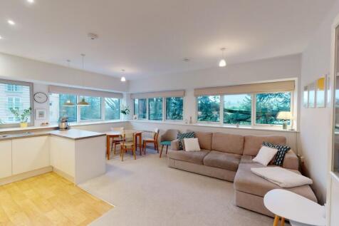 Open Plan Kitchen Living Area