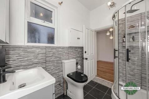Essex Road -(16).JPG
