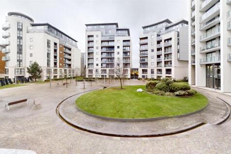 Francis-House-Kew-Bridge-West-Balcony.jpg