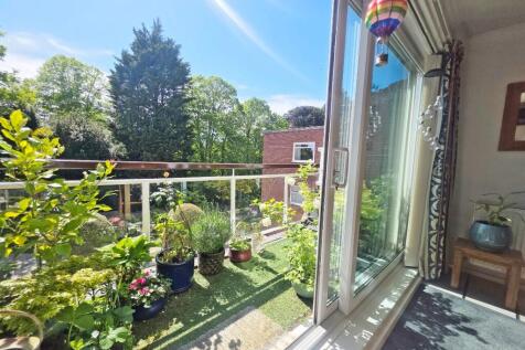 Southerly Balcony