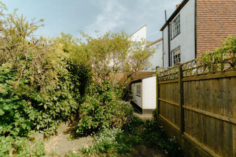 Croft-Hastings-RosemaryCottage-Exterior-24