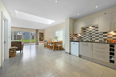 This charming 1,600 sqft four-bedroom terraced ho