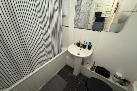 PHOTO-2025-12-08-...