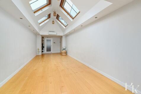 3 Queens Place, BN1 (5).jpg