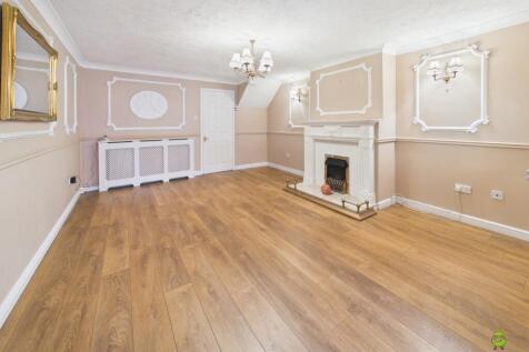 Presented by Clinton at EweMove Bexleyheath and Da