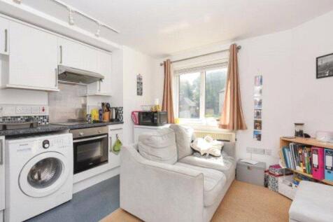Kitchen/Reception