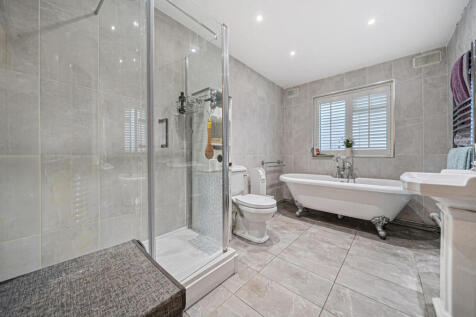 13804907691758755344aarw1