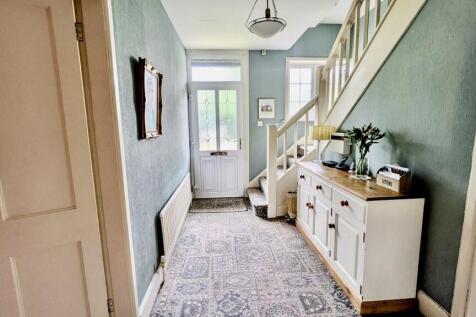 c278d591-1b4b-48b...