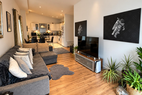 2 Bedroom Flat in B5 5JF