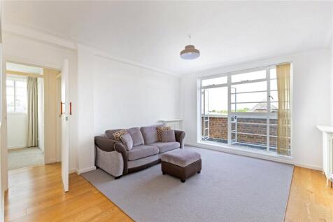 This top-floor, two-bedroom flat is situated in the heart of Richmond in the iconic Lichfield Court development and is presented in very good condition. Located on the top floor with a South and West