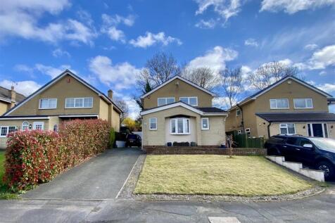 Bramleys Estate Agents - Stocks Bank Road - Mirfie