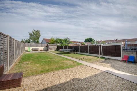 Rear garden.jpg