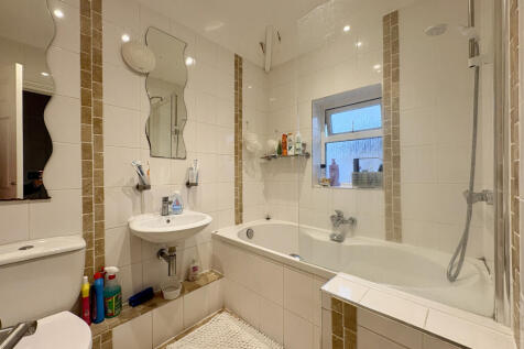 Bathroom Bute