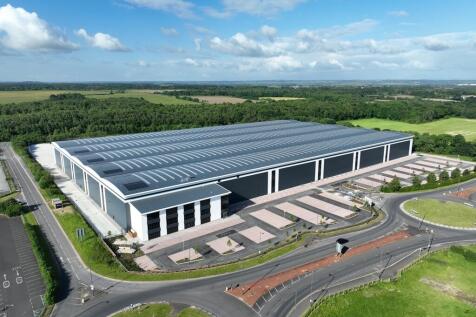 Light Industrial to rent in auckley