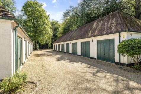 Garage Block
